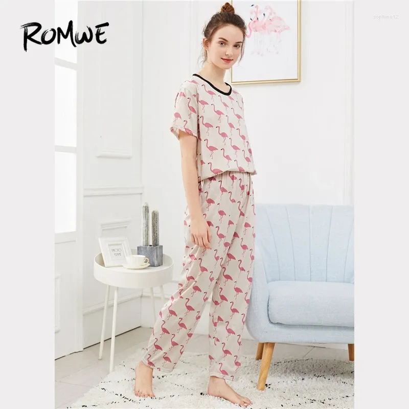 Hemkläder Romwe Pyjamas för kvinnor Multicolor Flamingo Print Casual Nightwear Short Sleeve Woman kläder 2024 Summer Sleepwear Pyjama Set