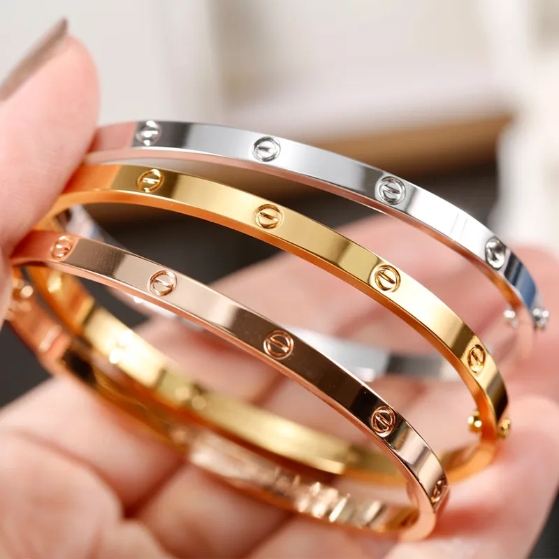 Designer schroef armband luxe merk sieraden smalle versie bangle armbanden 18k titanium stalen diamant armbanden nagelarmbanden voor mannen vrouwen 15 16 17 18 19 20 size
