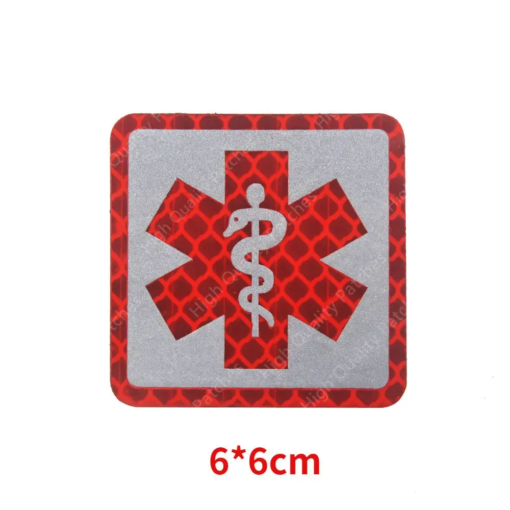 3D PVC Medical Paramedic Med Patches IR Infrared Tactical Military Medic Rescue Combat Distintivo di gomma per Backpack Cuci