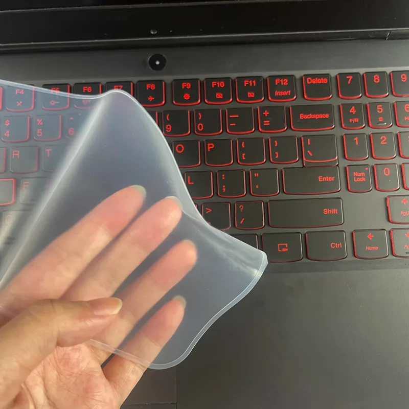 O teclado de silicone à prova d'água limpo e clara universal capa para a pele para PC e laptop de 14,0/15,6 polegadas