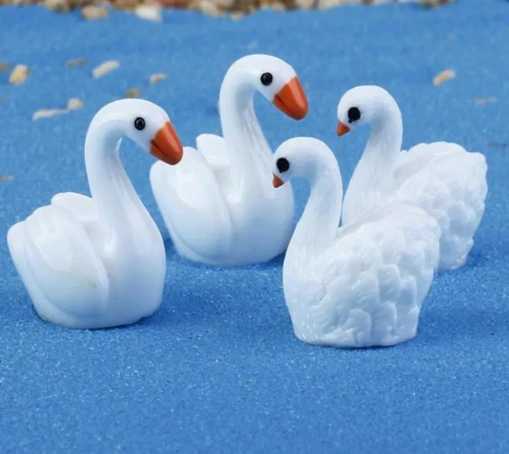 100pcs White Resin Swan Miniatures Landscape Accessories For Home Garden Decoration Scrapbooking Craft Diy3517393