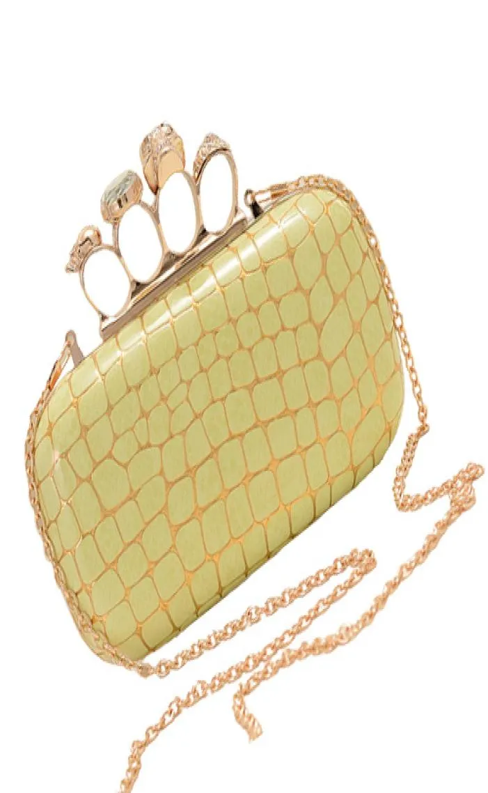 Designer dames avondkoppelingsontwerper koppeling handtassen lederen gouden tas online schedel wilde luxe feest schoudertas stenen patt7812629