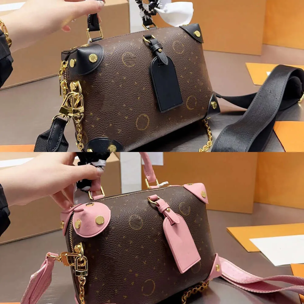 2024 Cross Body Shoulder Bags Petite Malle Designer Bags Tote Luxury Petite Malle Handväska Kvinna Handväska Kosmetisk fodral Box Clutch Fashion Women Messenger Purse