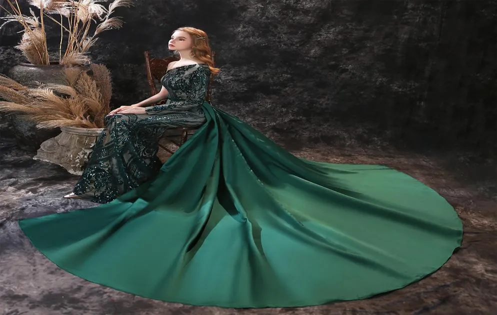 Vestidos de baile de um ombro lantejoulas Apliques de estoque barato Os vestidos de festa de cetimão varrem o vestido de noite de trem verde9181734