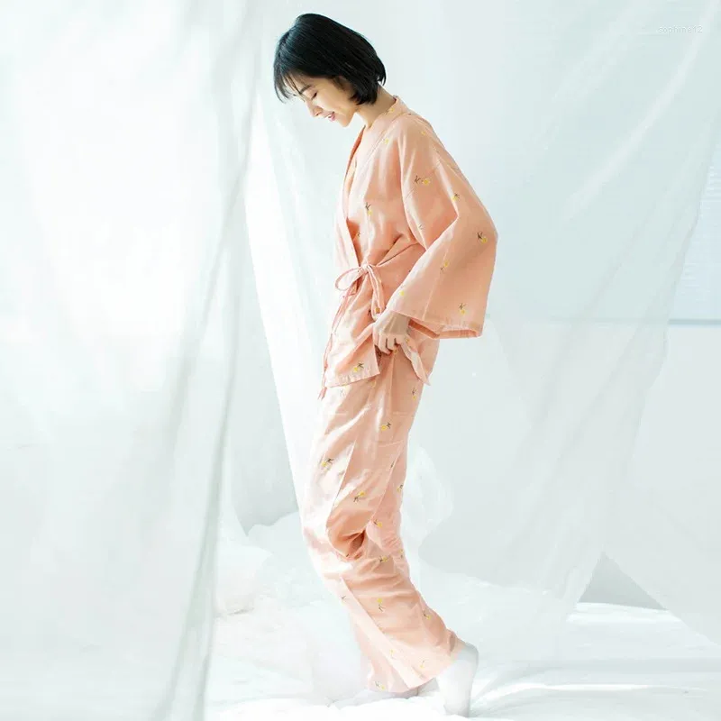 Roupas em casa 2024 Primavera Autumn Janpan Pijamas de Janpan Definir estilo de dormir de manga comprida feminino feminino