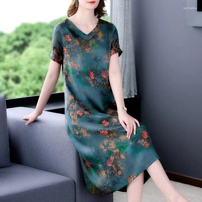 Festklänningar kvinnor blommor naturlig siden midi klänning sommar kort ärm ljus elegant 2024 koreansk vintage casual office lady lady