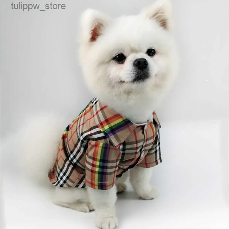 Vestuário de cachorro vestuário cão primavera no verão listras xadrez de camisa de cachorro para cães pequenos moda bulldog francês york gatos de estimação t-shirt designer de filhote de cachorro 230327 l46