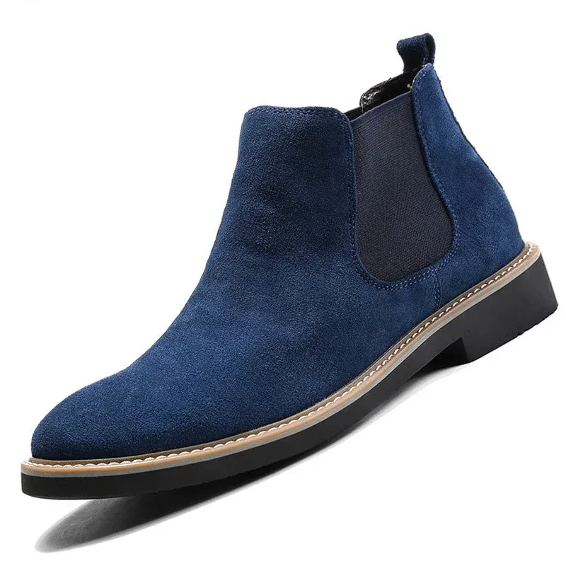 Boots Men Boots Slip on Suede High Top Men Classic Men Boots Véritable cuir Chukka Boots Fashion Cowboy Boots masculins Zapatos