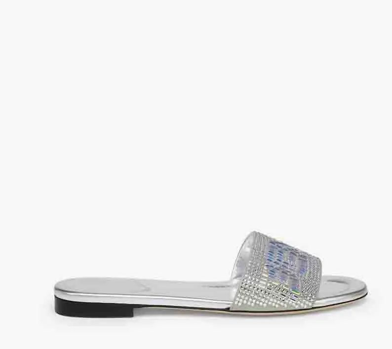 Marque d'été cool Lady Slipper Sandal Slide Women Flats Signature par Marc F- Jacobs Généraire en cuir extérieur flip flop Sliver Black White Luxury Designer Box 35-42