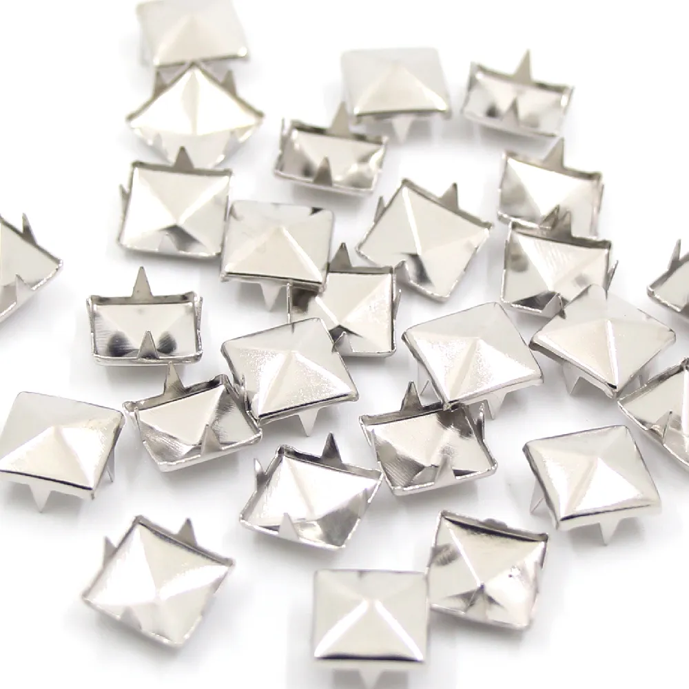 100pcs 6-20 mm Rivets en argent punk carré pyramide en métal étalons quatre / deux griffes rivettes pour cuir sacs de vêtements de bricolage