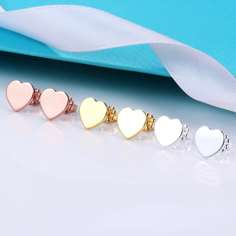 Lady Designer Studs Esrrings 925 Sterling Silver Love Earrings 18K GoldEleclroplated CNC Steel Printed Letter Hearterings