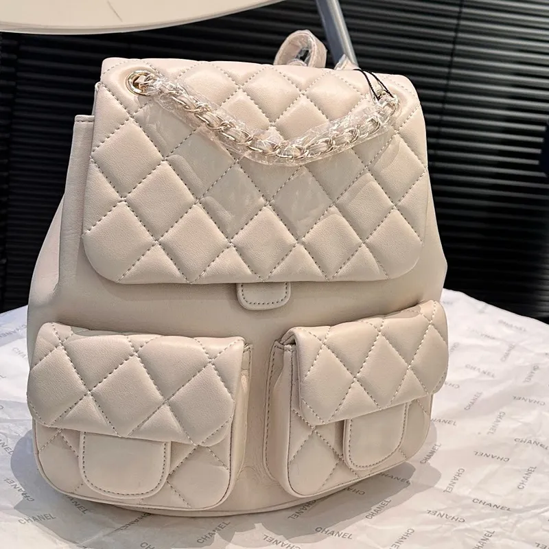 Designer Luxury Classic Small Flap ryggsäck Diamantmönster quiltade högkvalitativa flerfärgade kvinnliga kedjepåse Ny klassisk Lady Fashion äkta läderhandväska