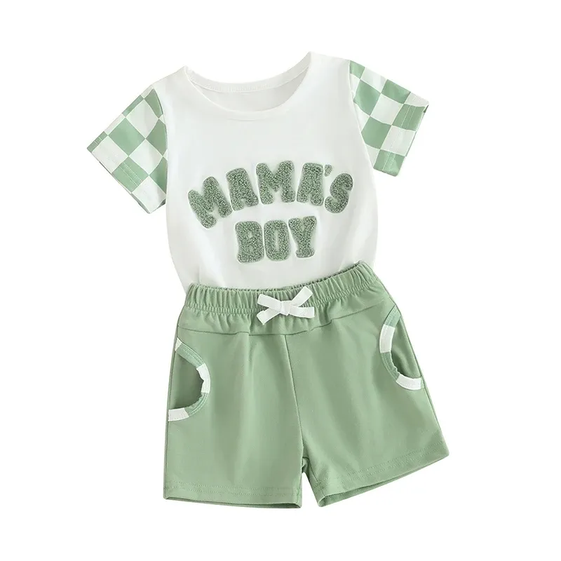 Carolilly Toddler Boy Boy Summer Roupos Crew pescoço Mama S Boy Fuzzy Letter Borderyer T-shirt de manga curta com cintura elástica