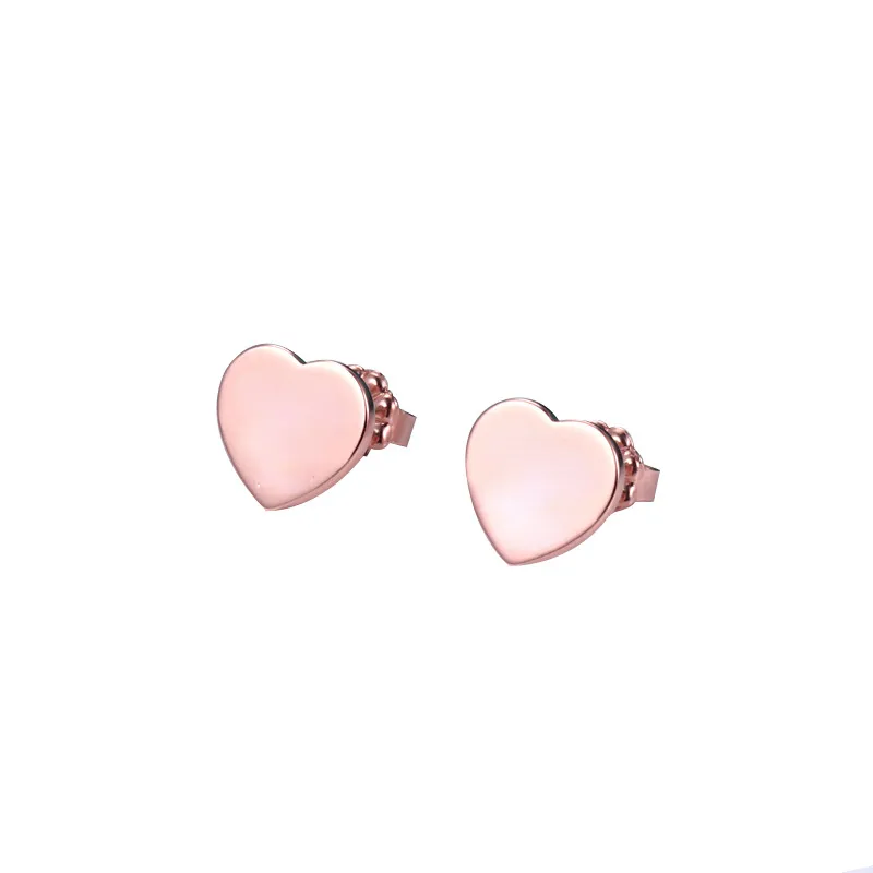 Lady Designer Studs Esrrings 925 Sterling Silver Love Earrings Gold Electroplated CNC Steel Printed Letter Heart Earrings