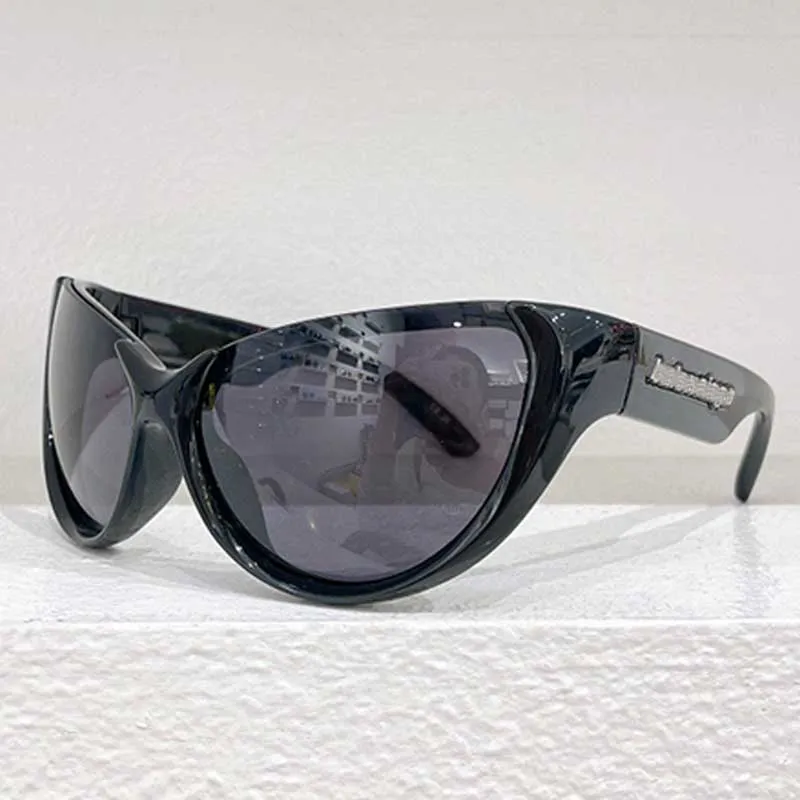 Luxury Women Designer Black Half Frame Solglasögon BB0201S Män överdimensionerade svart acetatmaskolasses UV400 Svart lins Fittande utomhussportskyddsglasögon