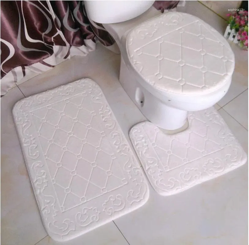 Badmatten 3 stks/Set gestreepte 3D Anti-slip Trug Toiletset zacht absorberend badkamer tapijt deksel stoelkap dichtstbijzijnde kussen