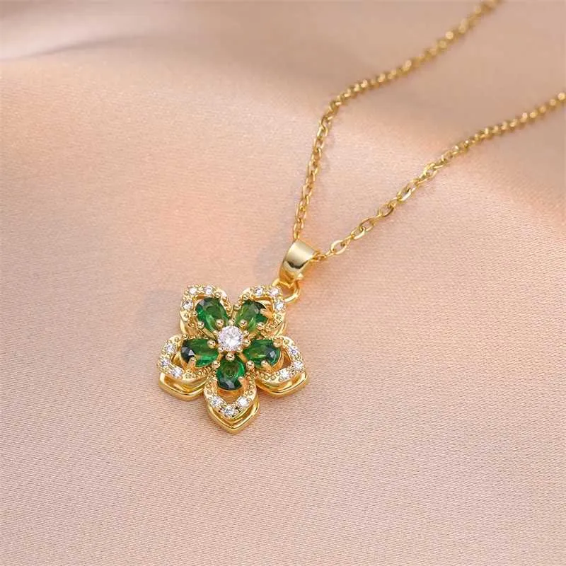 Pendant Necklaces Light Luxury Rotating Flower Pendant Necklace for Womens Fashion Zircon Flower Necklace Stainless Steel Clavik Chain Jewelry GiftQ