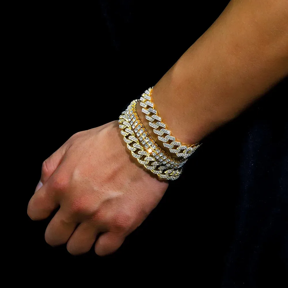 Bracelet de 8 mm glacé délicat de luxe délicat chaîne cubaine bling gold couleurs de couleur exquise bijoux exquis hommes femmes hip hop 240409