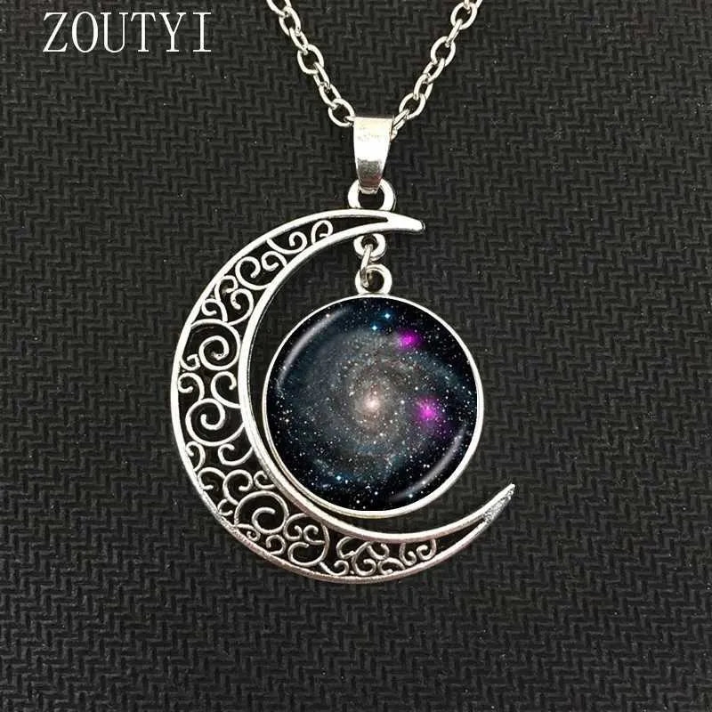 Collane a ciondolo 2018/Fashion Hot Money Charm Galaxy Star Moon Crystal Dome collana a ciondolo Gioielli Spazio Universe Necklace.Q