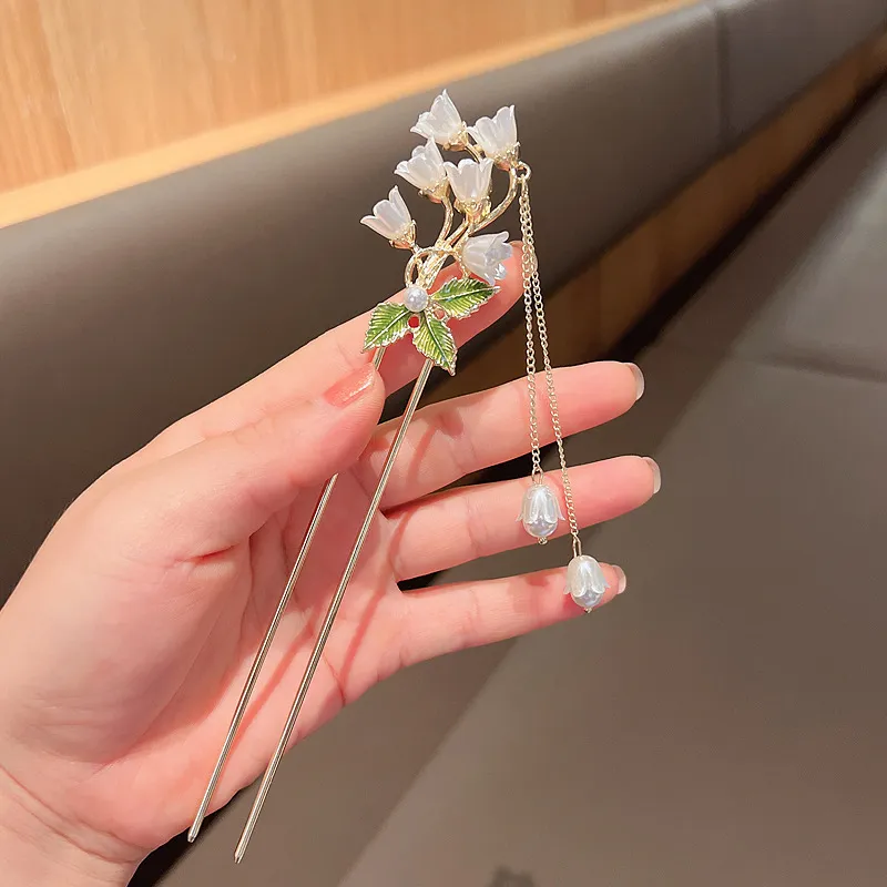 Retro Bell Orchid Floral Pearl Tassel Metal Hair Sticks  display picture 1
