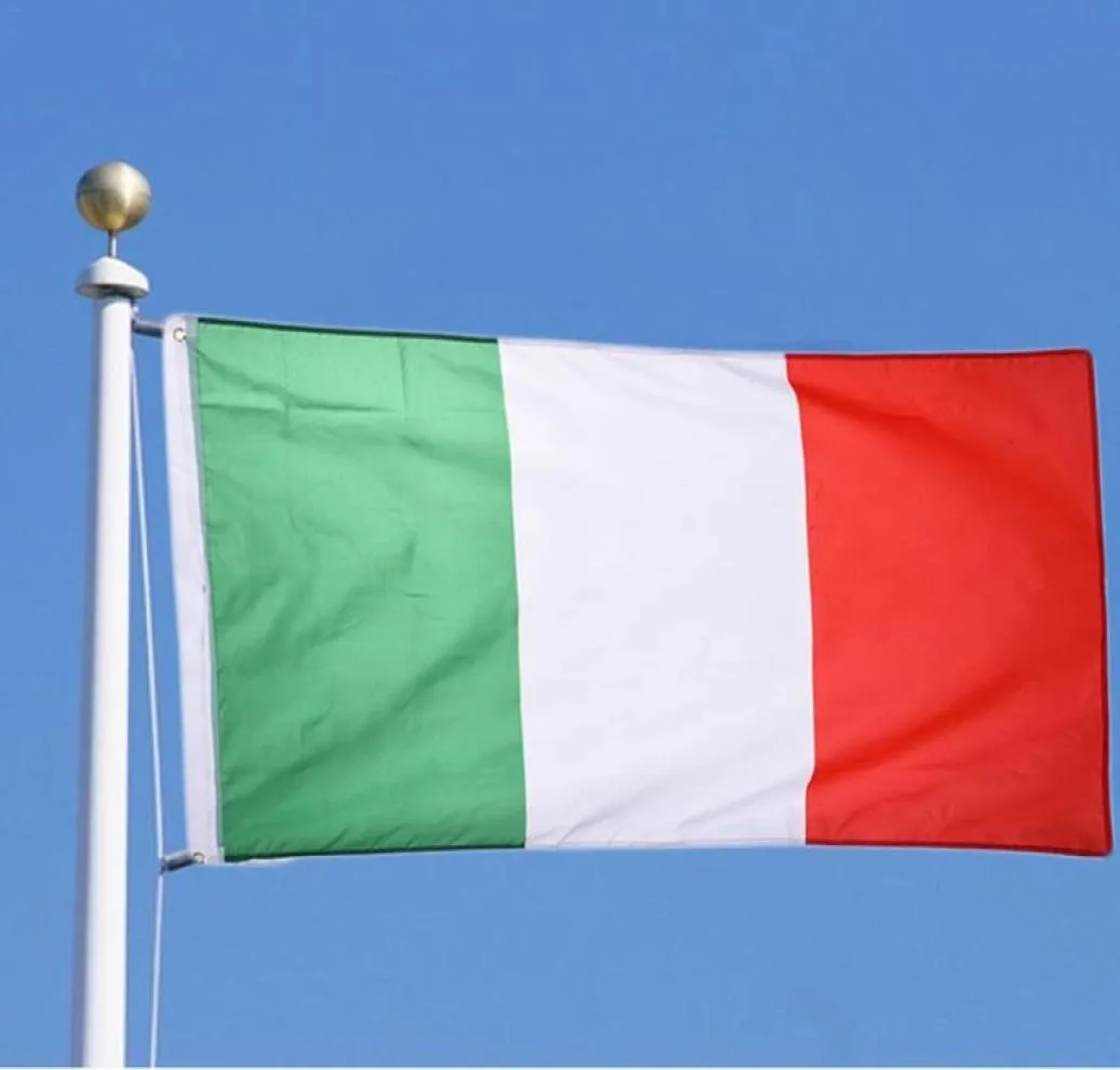 1 pcs Italie Flag 90150cm 35 pi de grande suspension Italie National Country Flag Italian Banner Utilisé pour la décoration de festival Home6902657