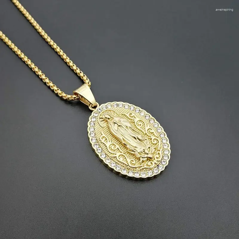 Colares pendentes Hip Hop Bling gelo de cor ouro aço inoxidável Virgem Maria Pingentes para homens Men Jóias Católicas Drop