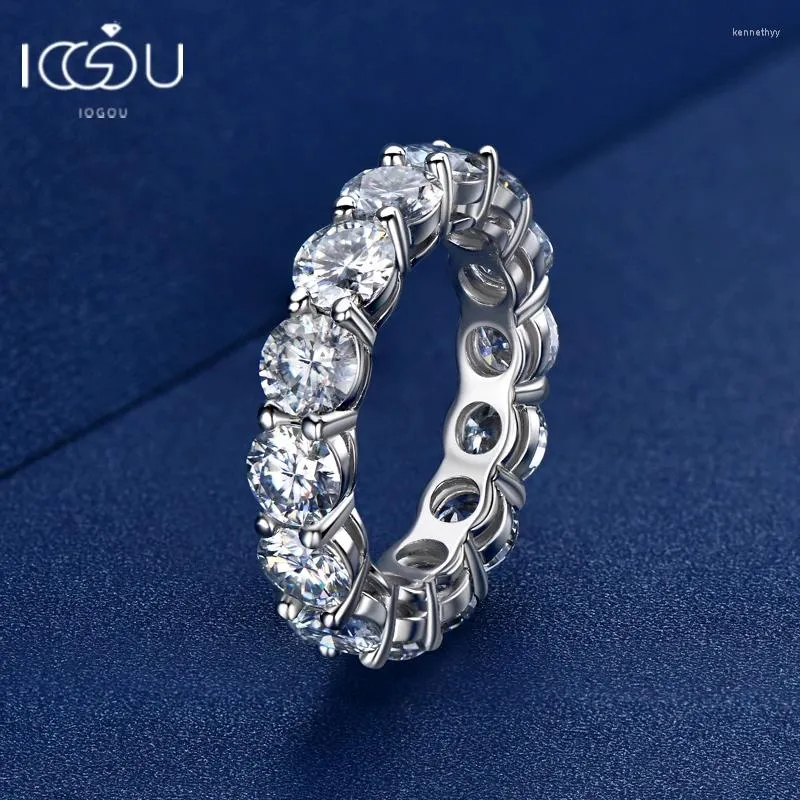 Clusterringen Iogou Personaliseerde Full Eternity Bands 5mm 3 mm D Kleur Moissanite Ring 925 Sterling Silver Dames -sieraden met certificaat