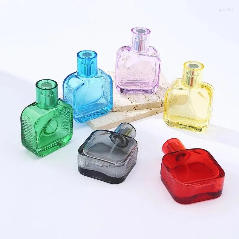 Bouteilles de rangement 1pc 50 ml en verre carré Portable Perfume Perfume Cosmetic Emballage Rempillable vide