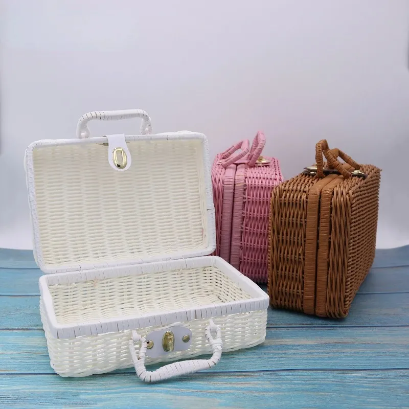 Kosmetische Fertigstellung Rattan Box Retro Requisiten Rattan Koffer PP gewebt Rattan Storage Box Make -up Organizer Box Schmuck Organizer