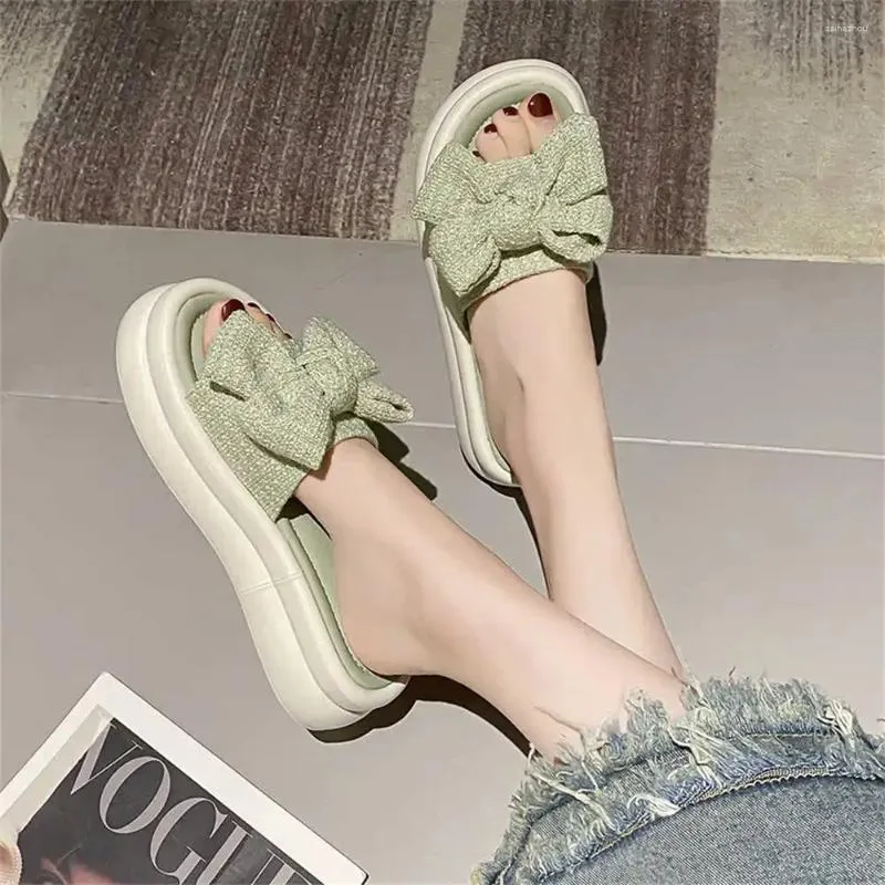 Sandaler Mint Green Thick Sole White Women's Ladies Slippers Summer 2024 Original Shoes Woman Sneakers Sport Order