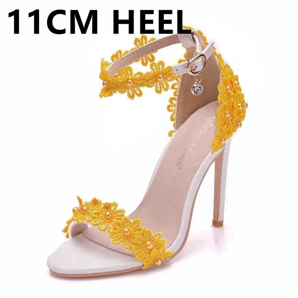 Dress Shoes Crystal Queen New Arrival Women Sandals Summer High Heels Lace Peep Toes Buckle Strap Lady Party Stiletto White Sandalia H240409 B1PO