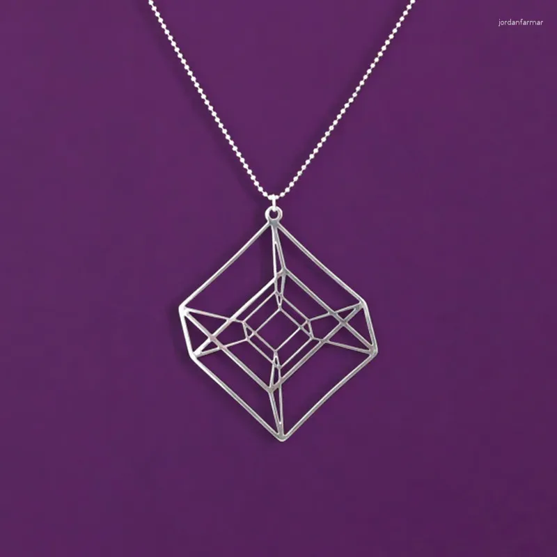 Pendanthalsband One Piece Hypercube - Gold/Silver Plated Geometry Halsband Tesseract Math Gift med 50 cm Chain