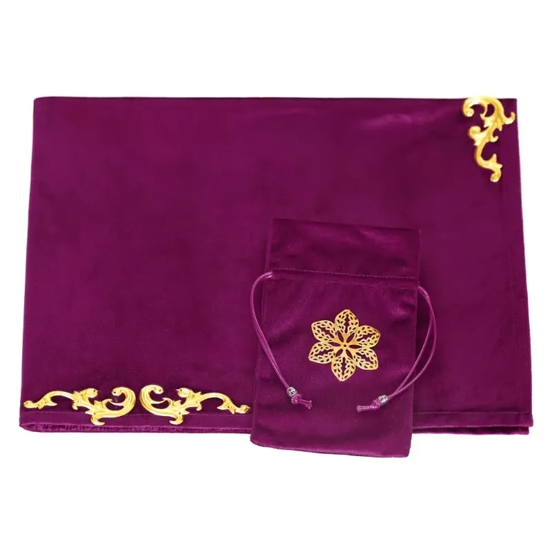 Velvet Divinations Nappe avec un sac de poche de tarot Nordic Metaphysical Clost Cartes de table