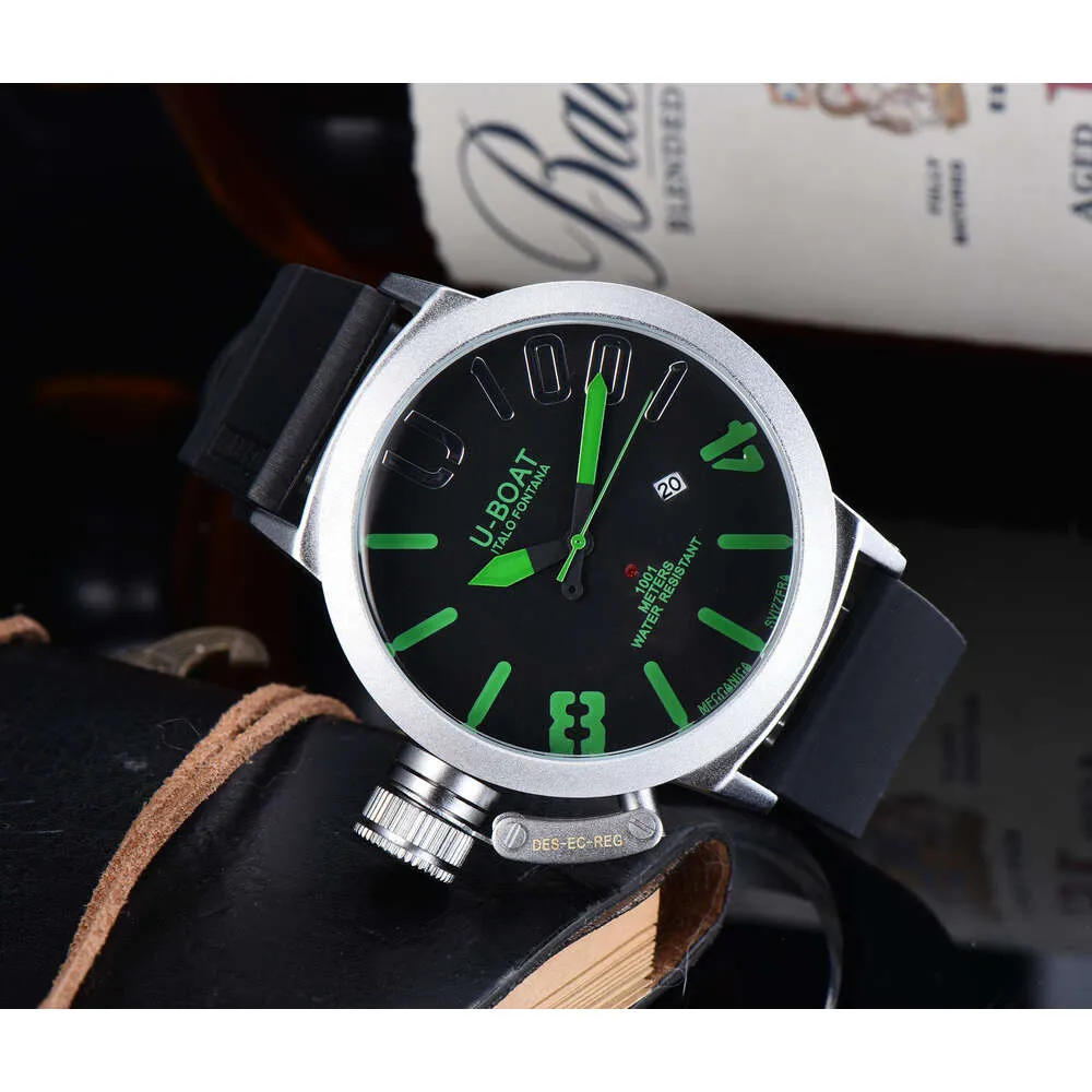 2024 Men's Round 3-pin Calendar Quartz Watch