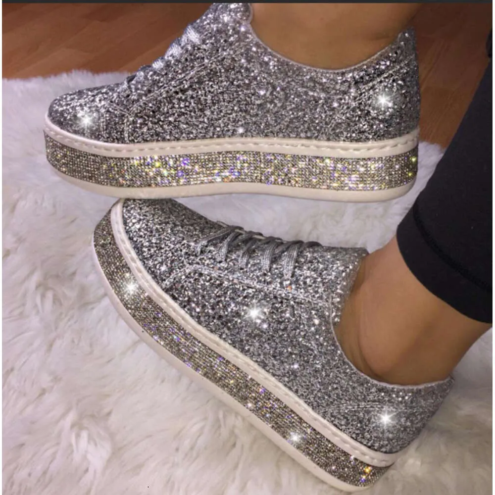 Rosé Muse Glitter point sneakers シルバー L Glitter point sneakers – BUNNY APARTMENT