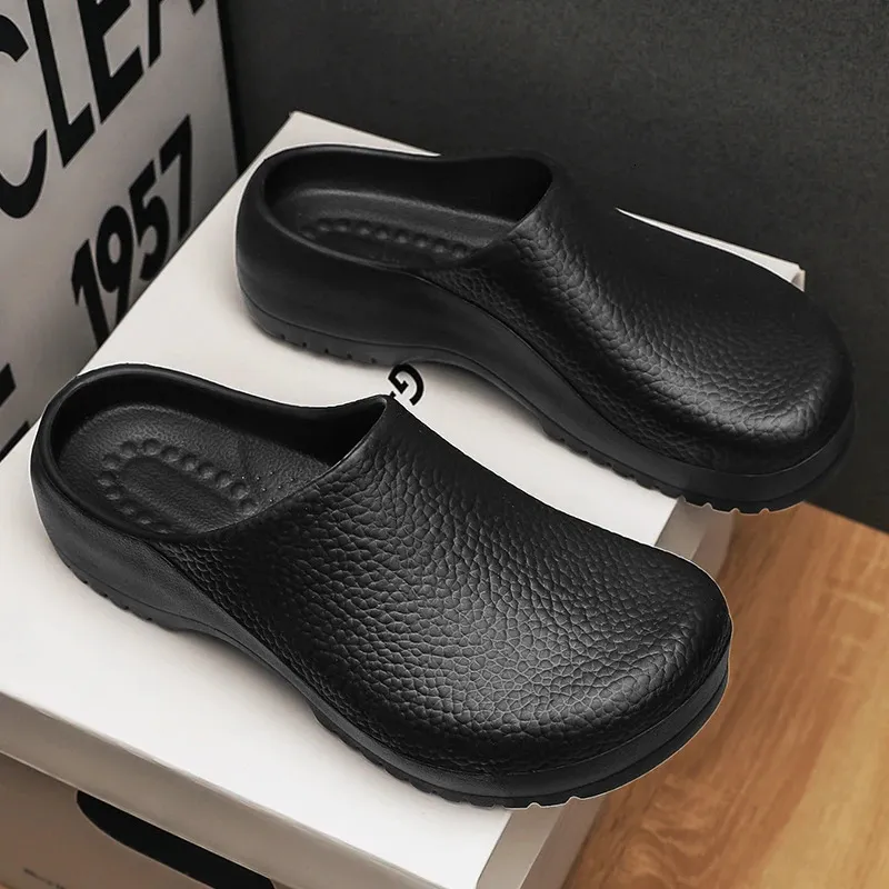 Inomhus tofflor män kockskor mode sommarvattentäta sandaler nonslip glider mjuka ensamma hem kvinnor sovrum cogs 240328