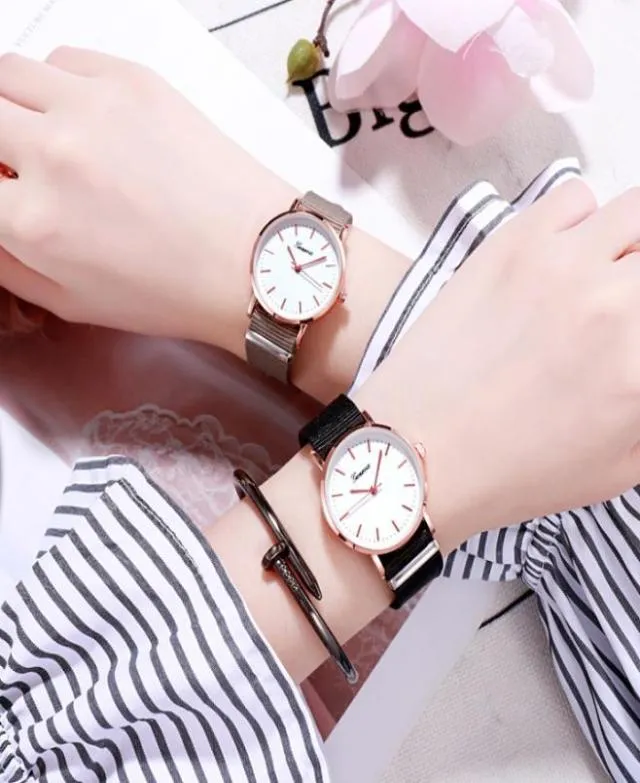 Comfortable Nylon Belt Quartz Watch Female Students Simple Fresh Girl Watches Whole Classic Womens Wristwatches4941979