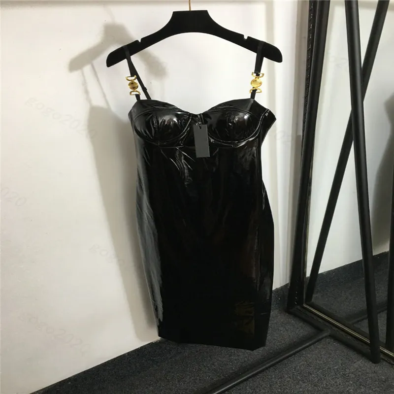 24SS Новые женщины сексуальные платья с подключенной к ремешкам дизайнерские платья дизайнерские платья