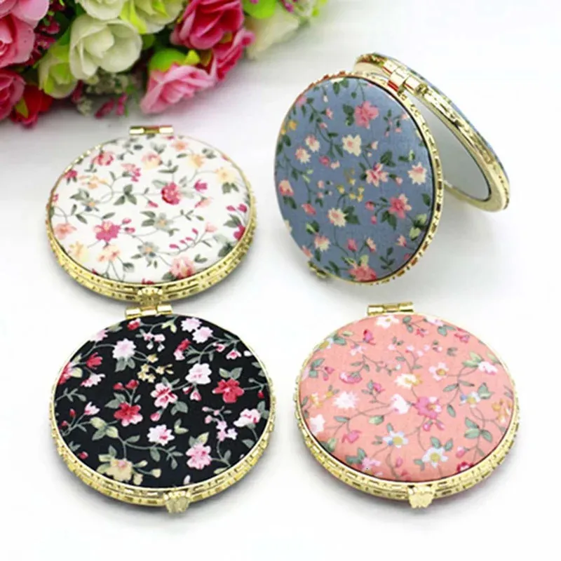 TSHOU491 Mini Makeup Compact Pocket Floral Mirror Portable Twoside Folding Make Up Women Vintage Cosmetic Mirrors For 240409