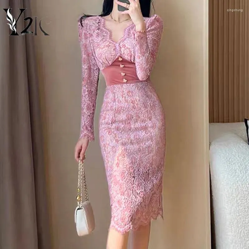 Casual Dresses Y2K Clothes French Pink Lace Elegant Party Skinny Midi For Women Trendy Chic High Waist V-neck Festival Slim Dress Ropa