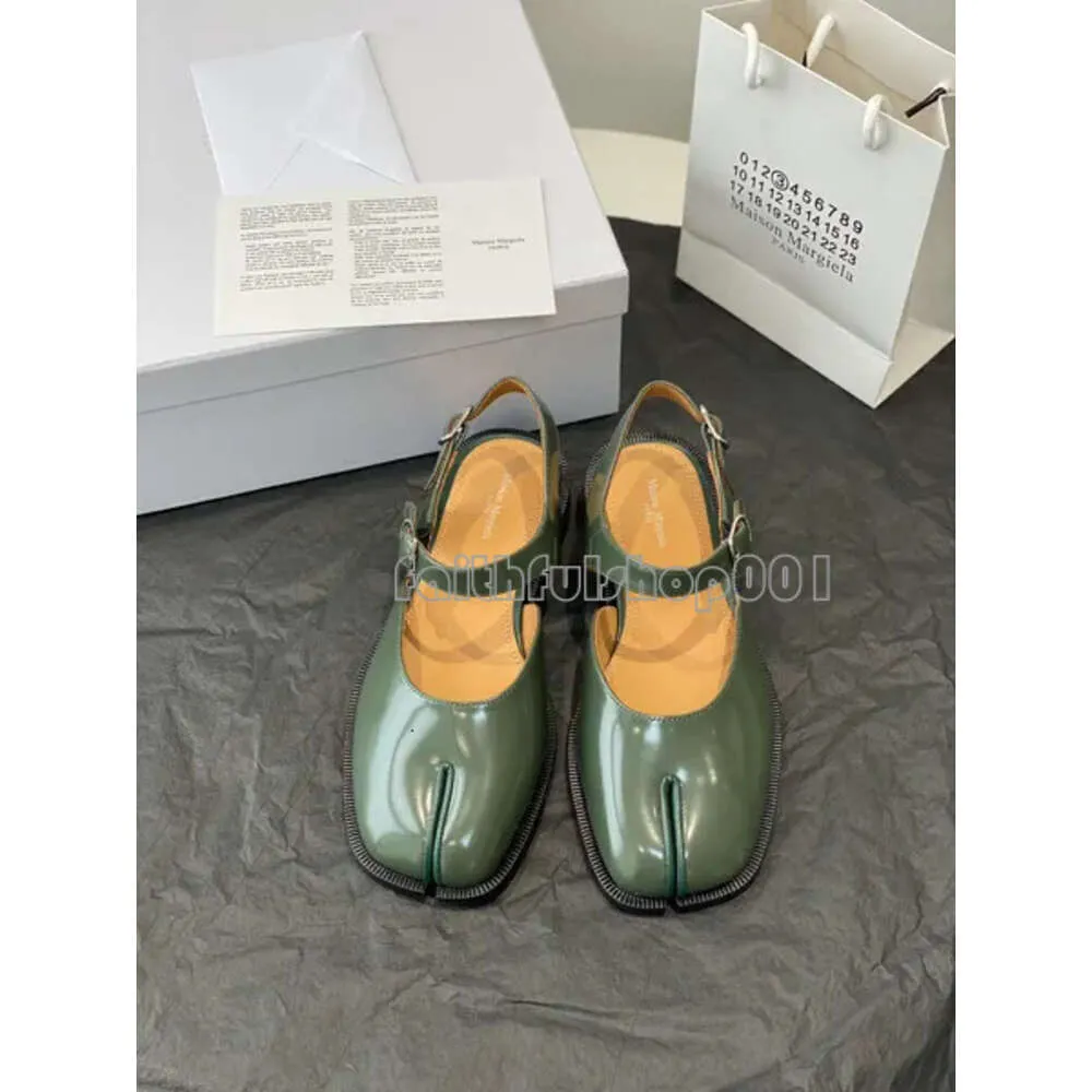 Top Maison Mihara Yasuhiro Hank Og Sole -Canvas Low Tabi Balleerina Shoe Women Loxy Designer Sandal Ha Ballef Flat Leather Acel Slip On Boot Lambskin 725