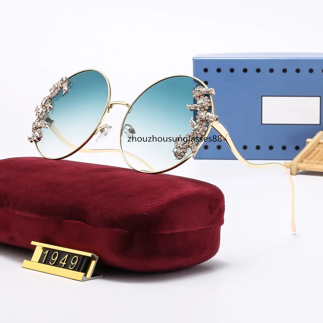2024Fashion feminino Óculos de sol Luxurys Designer de marca feminina Vintage Sun Glasses UV400 Lady Lady Sunglasses Shades Toels Glassses de sol dos óculos1949