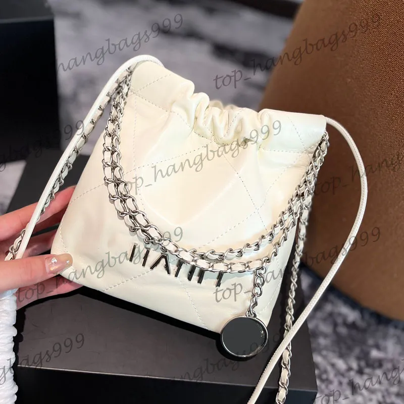 Womens Designer Classic Quilted Calfskin Drawstring 22 Shopper Cross Body Påsar Silverkedjekoppling Handväska med mynt charm Vinatge Luxury Purse Black White 18x20cm