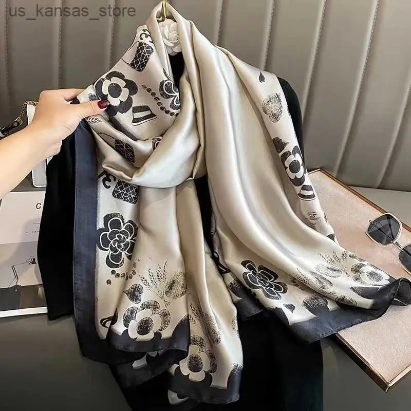 Eşarplar 180*90cm Lüks Marka Kadınlar Yaz İpek Eşarpları Şal Leydi Sarma Yumuşak Kadın Avrupa Tasarımcısı Banna Banna Foulard Muffler Pareo240409SVO6