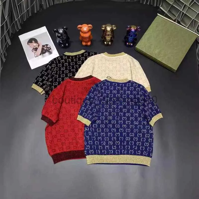 Sweaters para mujeres de diseño 2024 Spring/Summer Nuevo hilo de terciopelo de camión de lana de oro de manga corta G de manga corta Gole Gole Gold Woolen con textura fina y suave, clásico de punto informal