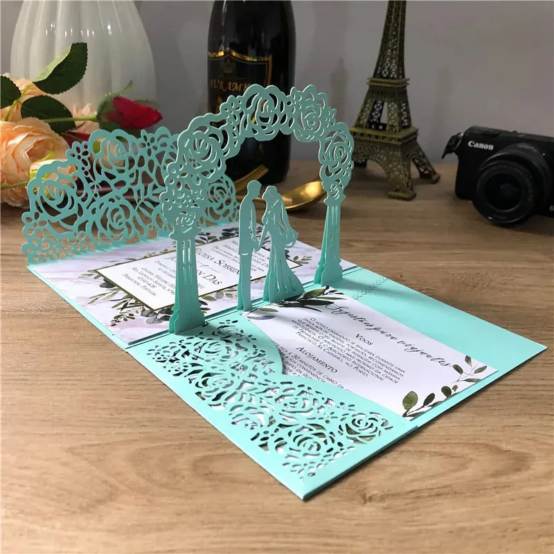 10 Stück 3D Popup Hellblau Hochzeit Einladungskarte Trifolded Laser Cut Taschenbraut Bräutigam Einladungskarten IC144 240328