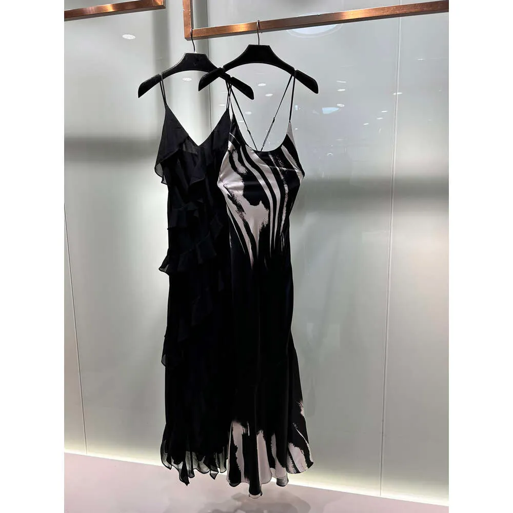 2024 roupas femininas de seda preto e branco Vestido de impressão de tinta primavera Summer Novo 408