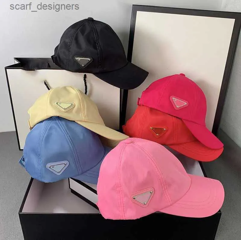 Ball Caps Designer casquette Ball Caps Couple Style Side Label Candy Color Curved Eaves Baseball Hat Sunshade Sunscreen Duck Tongue Hat Outdoor Riding Sun Hat Bowl Ha