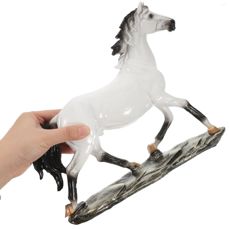 Dekorativa figurer Imikeya Vintage Decor Horse Figurin Home Office Tabltop Ornament White Statue Chinese