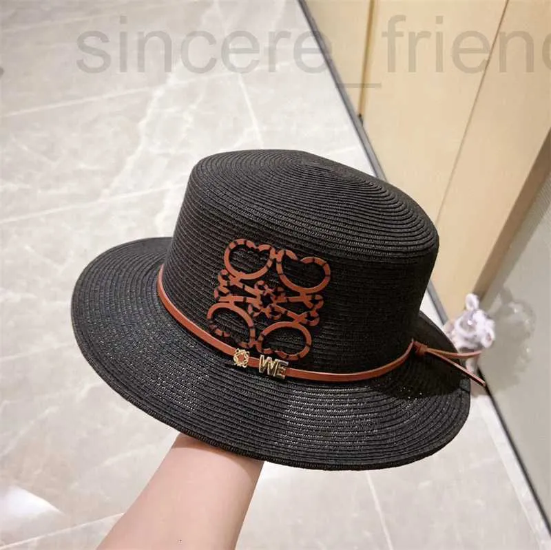 Szerokie brzegowe czapki projektant designerka designerka słomiana czapka dla mężczyzn Drukuj Brimmed Hat Womens Summer Black Travel Beach 4 kolor Bmg0